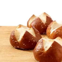 Laugenwecken